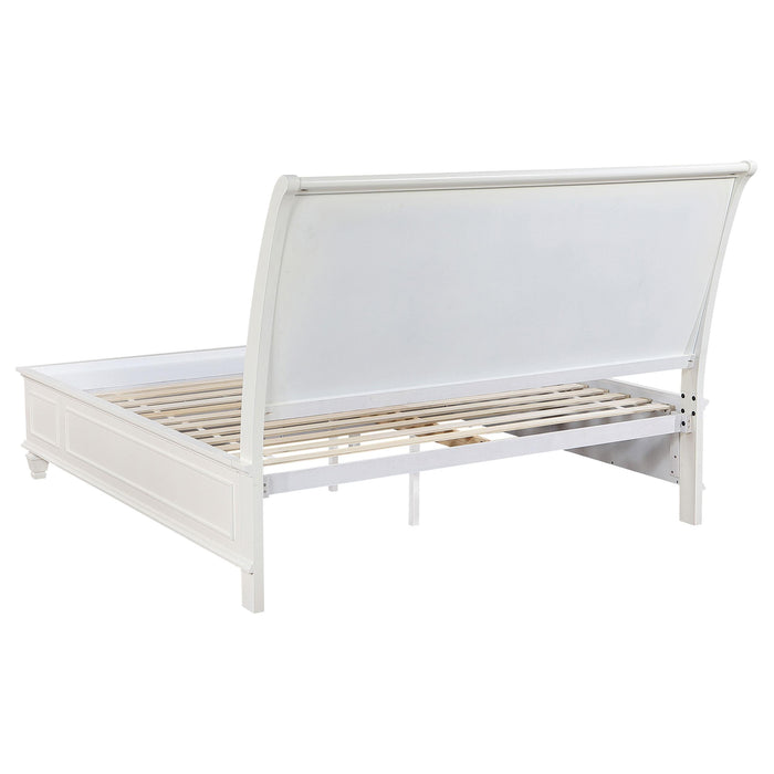 Sandy Beach 4-piece Eastern King Bedroom Set Cream White