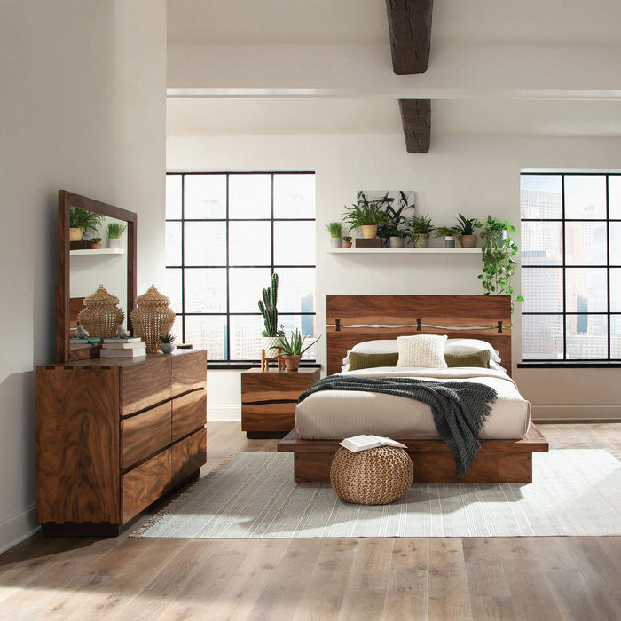 Winslow 4-piece Queen Bedroom Set Smokey Walnut