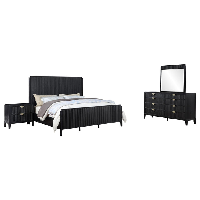 Brookmead 4-piece California King Bedroom Set Black