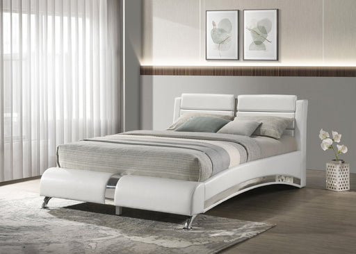 Jeremaine Upholstered Queen Sleigh Bed White