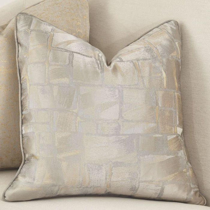 AICO La Rachelle Sofa ICICLE in Medium Champagne