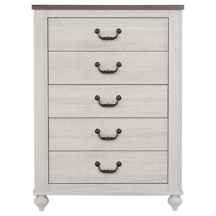 Stillwood 5-piece Eastern King Bedroom Set Vintage Linen