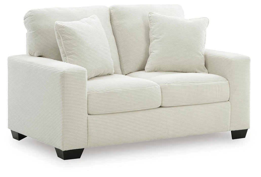 Greenbriar Loveseat